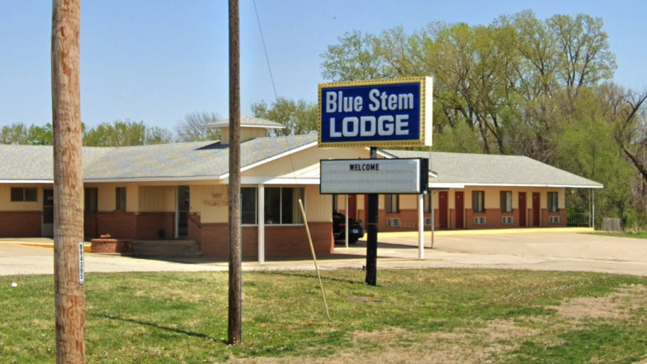 bluestemlodge